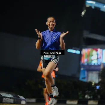 Runner Photo 7781515