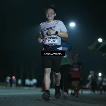 Runner Photo 7781520