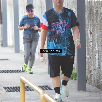 Runner Photo 7781533