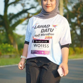 Runner Photo 7781543