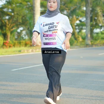 Runner Photo 7781544