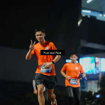 Runner Photo 7781545