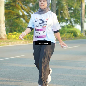 Runner Photo 7781574