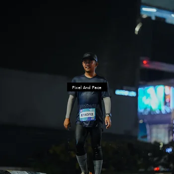 Runner Photo 7781584