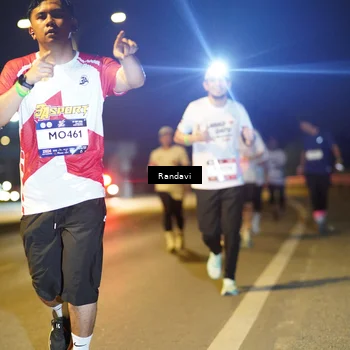 Runner Photo 7781587