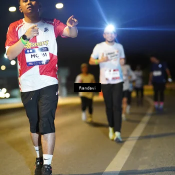 Runner Photo 7781591
