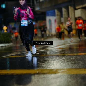 Runner Photo 7781648