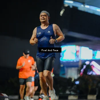 Runner Photo 7781661