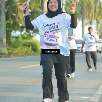 Runner Photo 7781666