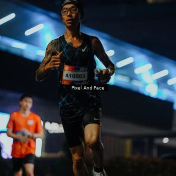Runner Photo 7781670
