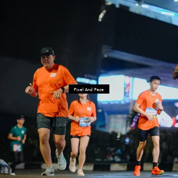 Runner Photo 7781690