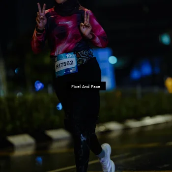 Runner Photo 7781701