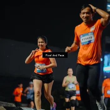 Runner Photo 7781705