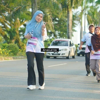 Runner Photo 7781728