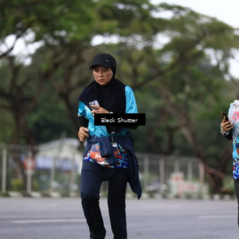 Runner Photo 7781735