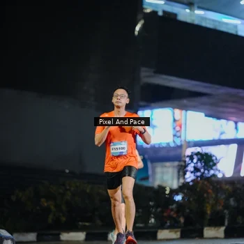 Runner Photo 7781747