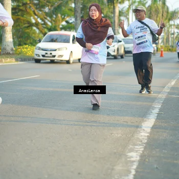 Runner Photo 7781762