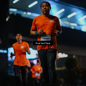 Runner Photo 7781771