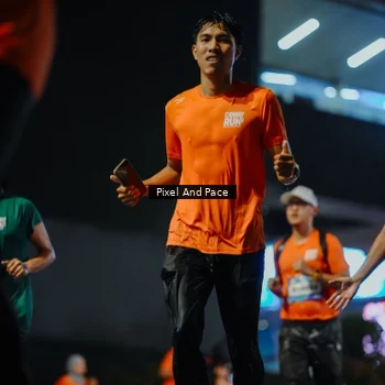 Runner Photo 7781776