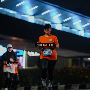 Runner Photo 7781785