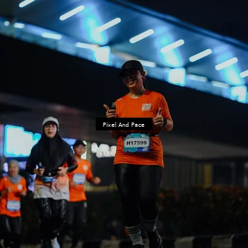 Runner Photo 7781798