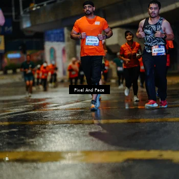 Runner Photo 7781800