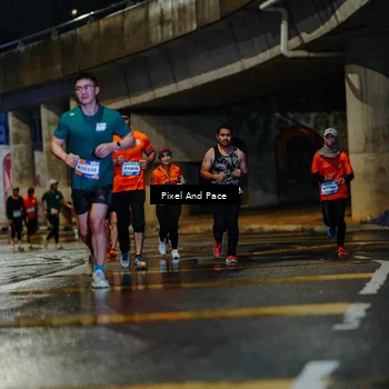 Runner Photo 7781801