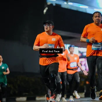 Runner Photo 7781806