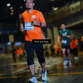 Runner Photo 7781808