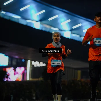 Runner Photo 7781809