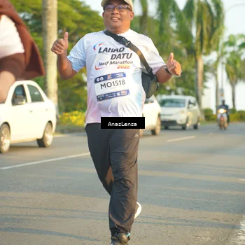 Runner Photo 7781822