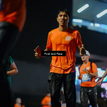 Runner Photo 7781848