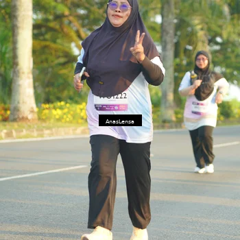 Runner Photo 7781852
