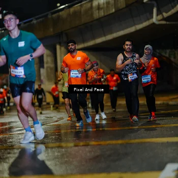 Runner Photo 7781857
