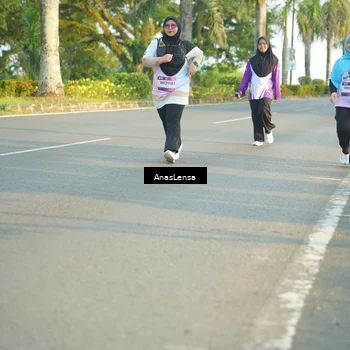 Runner Photo 7781861