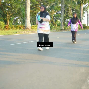 Runner Photo 7781889