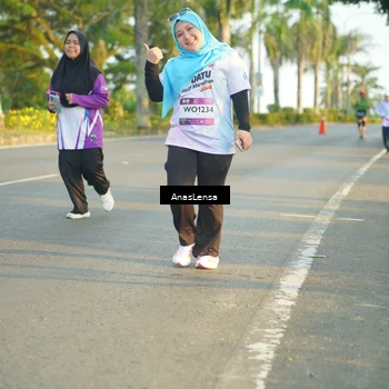 Runner Photo 7781910