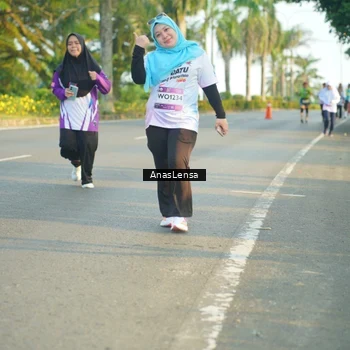Runner Photo 7781923
