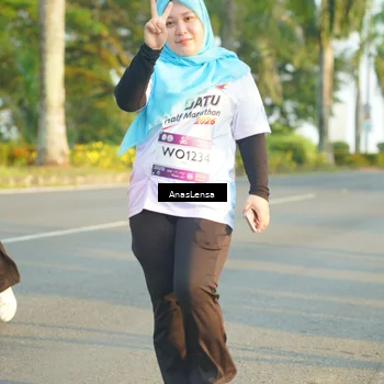 Runner Photo 7781936