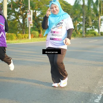 Runner Photo 7781948