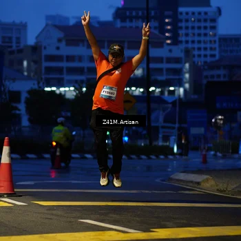 Runner Photo 7781951