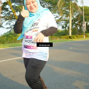 Runner Photo 7781965