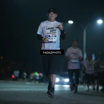 Runner Photo 7781981