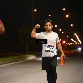 Runner Photo 7781989
