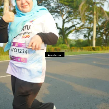 Runner Photo 7781992