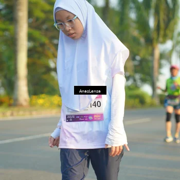 Runner Photo 7782027