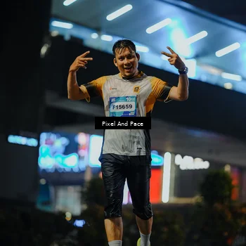 Runner Photo 7782038