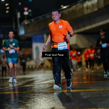 Runner Photo 7782049
