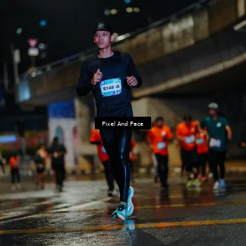 Runner Photo 7782063
