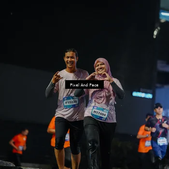 Runner Photo 7782075